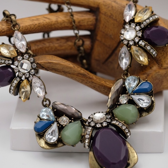 J Crew Rhinestone cluster necklace Brassy tone GORGEOUS - Picture 11 of 12